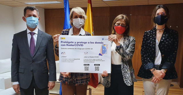 La secretaria de Estado de Digitalización e IA, Carme Artigas, se reúne con Nicolás Oriol (Telefónica), Elena Otero-Novas (Vodafone España) y Luz Usamentiaga (Orange España).