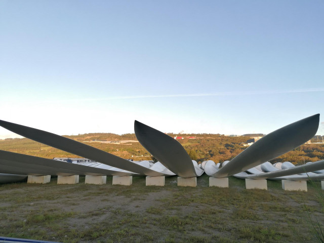 Palas de aerogeneradores fabricadas por Gamesa.