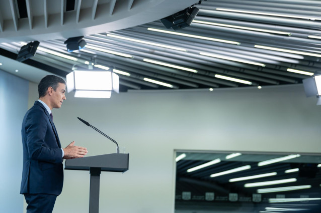 El presidente del Gobierno, Pedro Sánchez, durante una declaración institucional, en Madrid (España), a 23 de octubre de 2020.