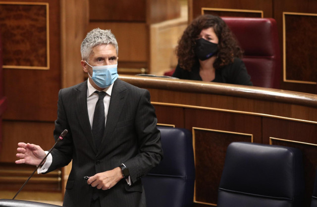 El ministro de Interior, Fernando Grande-Marlaska, durante su intervención en una nueva sesión de control al gobierno en el Congreso
