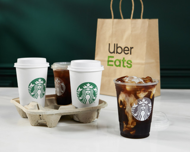 Starbucks se alía con Uber Eats