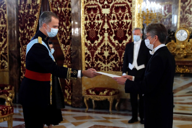 Su Majestad el Rey recibe las Cartas Credenciales del embajador del Reino de Bélgica, Sr. Gerard Cockx, en el Palacio Real, en Madrid (España), a 22 de octubre de 2020.