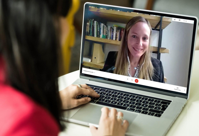 CaixaBank y AED crean un mentoring para la presencia de mujeres directivas en grandes empresas