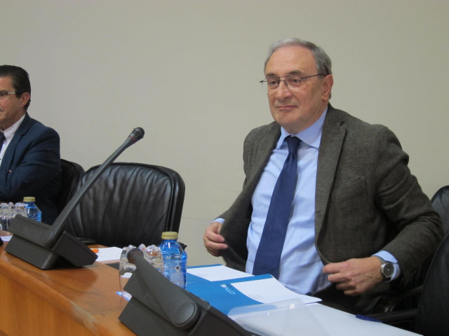 El director xeral de la CRTVG, Alfonso Sánchez Izquierdo