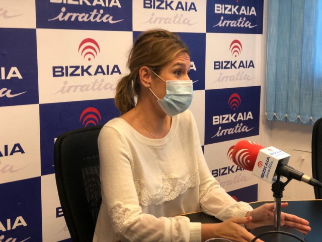 La secretaria del EBB del PNV, Mireia Zarate, en una entrevista en Bizkaia Irratia
