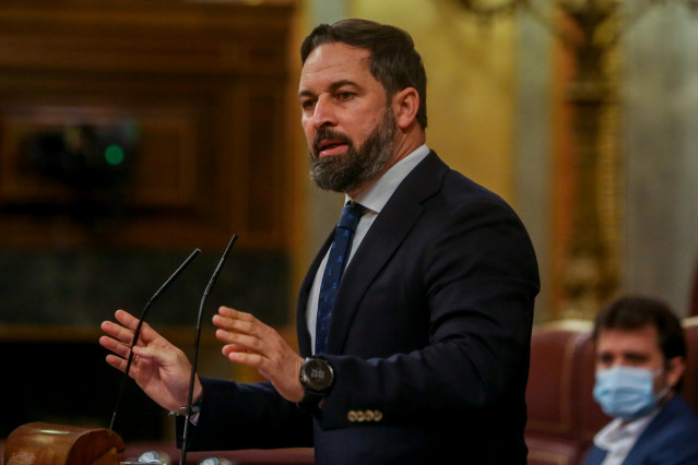 El líder de Vox, Santiago Abascal, interviene durante una sesión plenaria en la que el Gobierno solicita al Congreso la prórroga del estado de alarma debido a la crisis sanitaria del Covid-19, en Madrid, (España), a 29 de octubre de 2020.