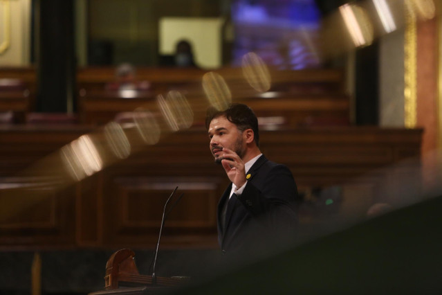 El portavoz de Esquerra Republicana (ERC) en el Congreso, Gabriel Rufián, interviene durante una sesión plenaria