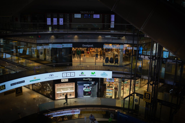 Vista general del interior del Centro Comercial Las Arenas en Barcelona, Catalunya (España), a 29 de octubre de 2020.
