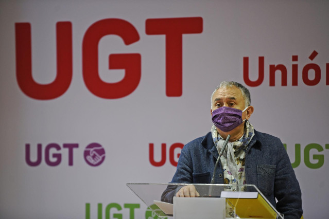 El secretario general de UGT, Pepe Álvarez, en rueda de prensa