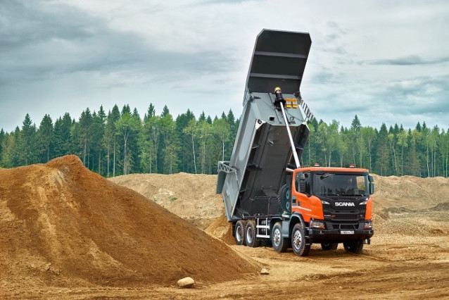 Camión de Scania G 440 XT V8 8x4.