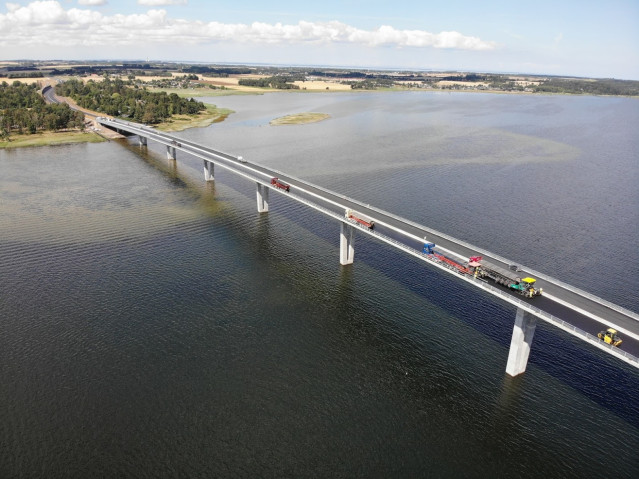 Autovía construida por Acciona que atraviesa el fiordo de Roskilde, en Dinamarca
