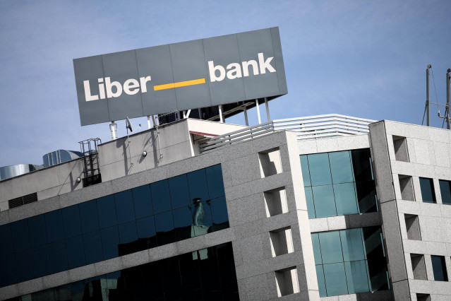 Fachada de la sede central de Liberbank, en Madrid (España)