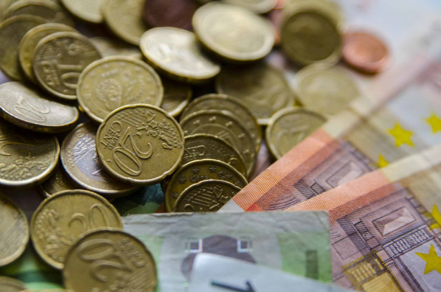 Monedas y billetes de euros