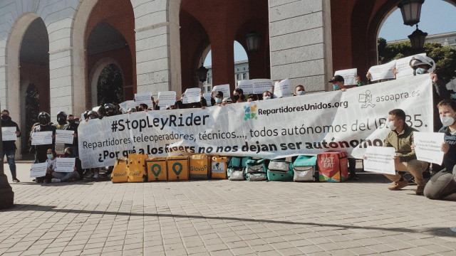 Concentración de 'riders' contra la ley de las plataformas digitales