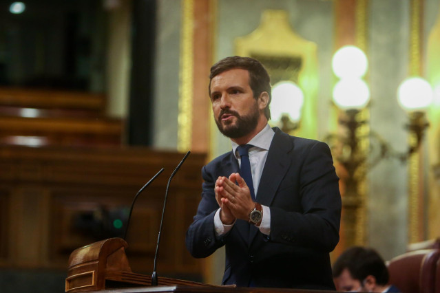 El líder del PP, Pablo Casado, interviene durante una sesión plenaria en el Congreso. En Madrid, (España), a 29 de octubre de 2020.