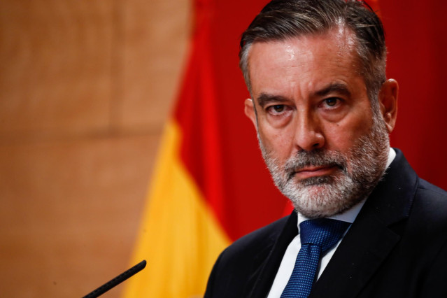 El consejero de Justicia, Interior y Víctimas, Enrique López, durante su comparecencia en rueda de prensa en la Casa Real de Correos, en Madrid, (España), a 14 de octubre de 2020.