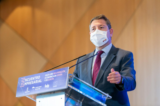 El presidente de Castilla-La Mancha, Emiliano García-Page, en su intervención durante la clausura de un acto empresarial en Albacete