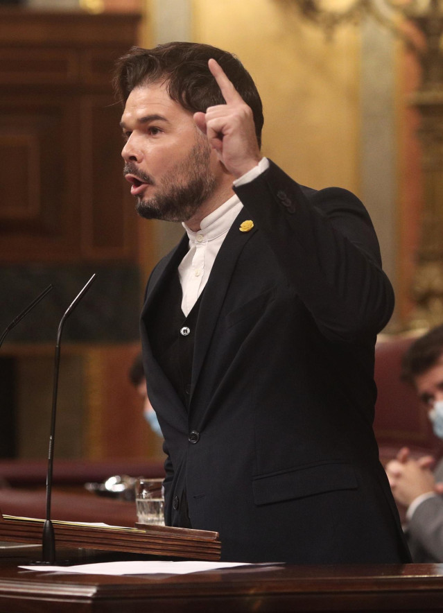 El portavoz de ERC en el Congreso, Gabriel Rufián, interviene en el Congreso de los Diputados durante la segunda jornada del debate de los Presupuestos Generales para 2021, en Madrid (España), a 12 de noviembre de 2020. El Gobierno de coalición afronta de