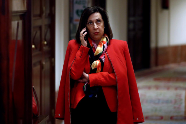 La ministra de Defensa, Margarita Robles, en el Congreso