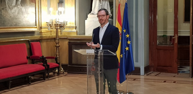El portavoz del PP en el Senado, Javier Maroto, ofrece una rueda de prensa al término de la Junta de Portavoces. En  Madrid, a 24 de noviembre de 2020. (Foto de archivo).