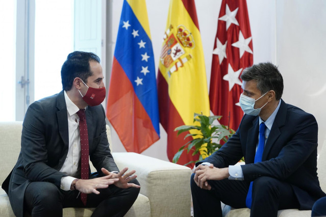 El vicepresidente de la Comunidad de Madrid, Ignacio Aguado, se reúne con el opositor venezolano Leopoldo López
