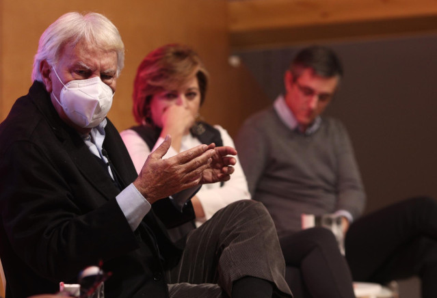 El expresidente Felipe González, interviene durante la presentación del libro 