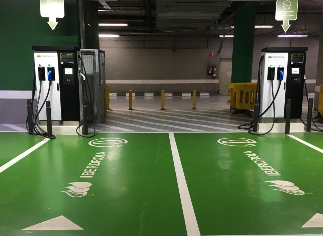 Puntos recarga Iberdrola en Aqua Multiespacio - València