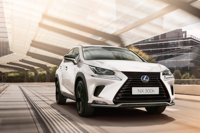 Nuevo Lexus NX 300h.
