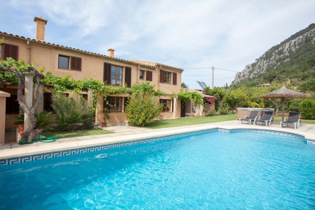 Casa individual en Pollença (Mallorca), en Airbnb.