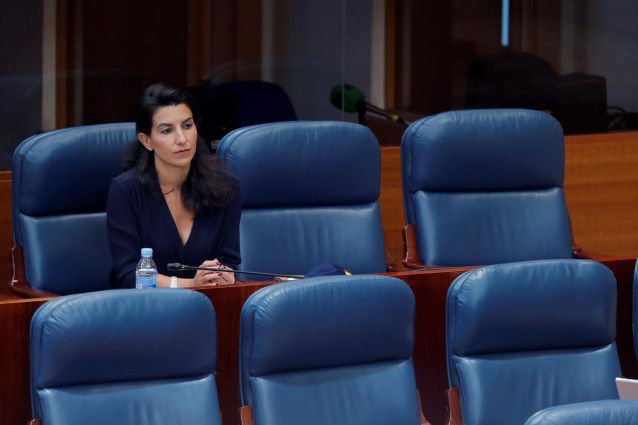 La portavoz de Vox, Rocío Monasterio, durante el pleno celebrado este jueves en la Asamblea de Madrid, en Madrid (España), a 28 de mayo de 2020.