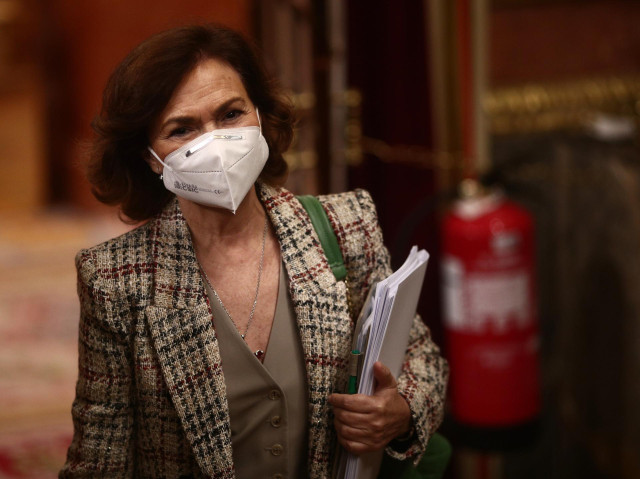 La vicepresidenta Carmen Calvo en el Congreso