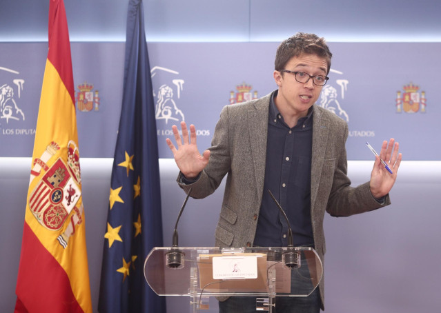 El portavoz de Más País en el Congreso, Iñigo Errejón, en rueda de prensa