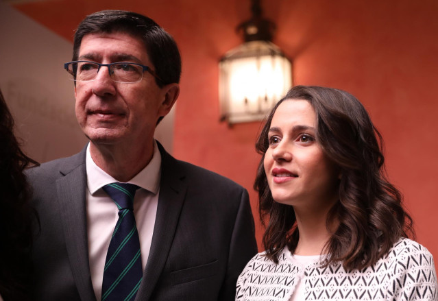 El vicepresidente de la Junta de Andalucía, Juan Marín, y presidenta de Ciudadanos, Inés Arrimadas.