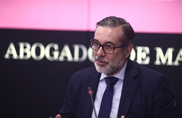 El consejero de Justicia, Enrique López, participa en el Foro Justicia del Ilustre en el Colegio de Abogados de Madrid (ICAM), en Madrid (España), a 4 de diciembre de 2020.