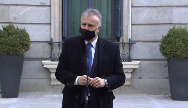 El presidente de Canarias durante unas declaraciones en Madrid