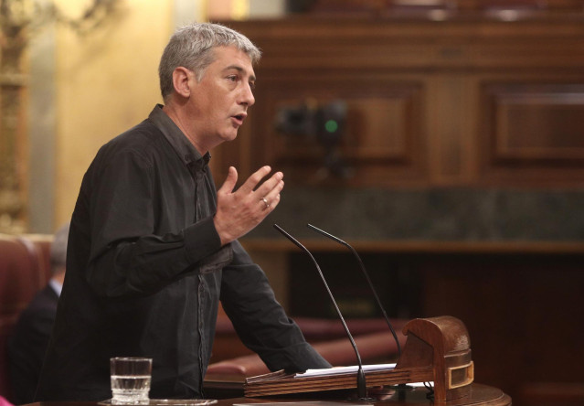 El diputado de EH Bildu en el Congreso, Oskar Matute, interviene en el Congreso de los Diputados