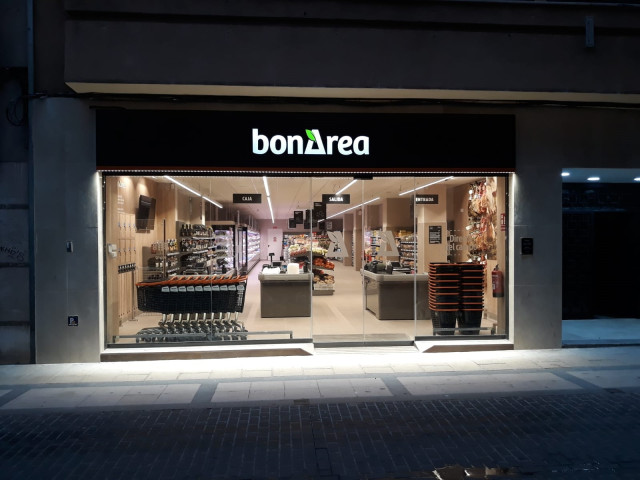 Tienda de BonÀrea en Castellón.
