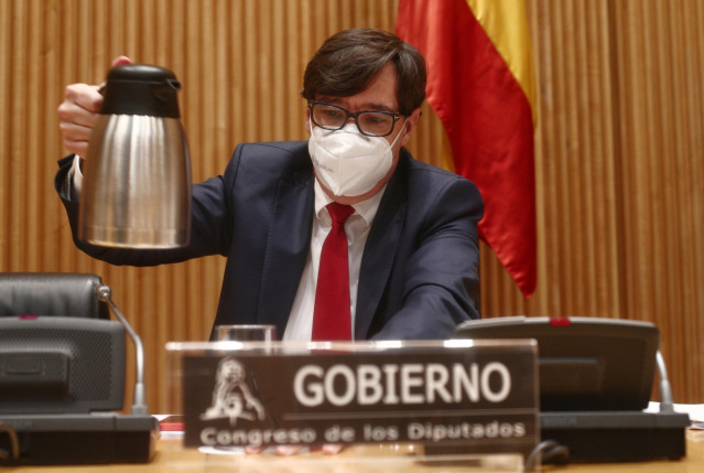 El ministro de Sanidad, Salvador Illa, en la Comisión de Sanidad y Consumo del Congreso de los Diputados, a 10 de diciembre de 2020. Durante su comparecencia, Illa ha adelantado información referente a las vacunas contra la COVID-19.