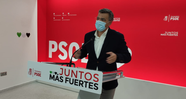 El PSOE dice que el PP se ha puesto en manos de 
