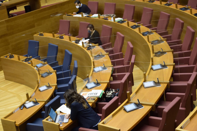Comisión de Presupuestos en Les Corts