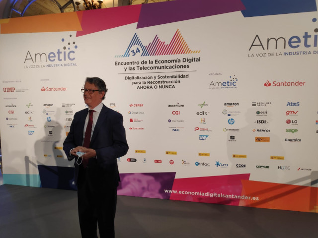 El secretario de Estado de Telecomunicaciones e Infraestructuras Digitales, Roberto Sánchez, en el 34 Encuentro de la Economía Digital y las Telecomunicaciones organizado por Ametic