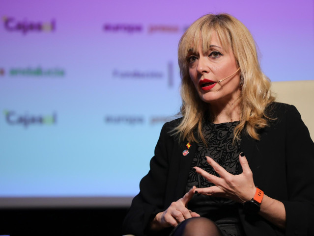 La secretaria general de UGT Andalucía, Carmen Castilla, este martes durante el encuentro organizado por Europa Press que ha mantenido con el consejero de la Presidencia, Elías Bendodo.