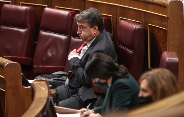 El portavoz del PNV en el Congreso de los Diputados, Aitor Esteban, durante una sesión plenaria en el Congreso