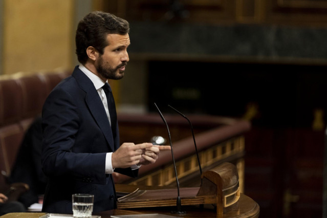 El presidente del PP, interviene desde la tribuna en una sesión plenaria en el Congreso, en Madrid (España), a 29 de julio de 2020. En esa sesión, el presidente del Gobierno, Pedro Sánchez, comparece para dar detalles del fondo recuperación postCovid acor