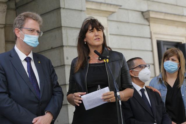 La portavoz de Junts en el Congreso, Laura Borràs y el diputado del PDeCAT Ferrán Bel.