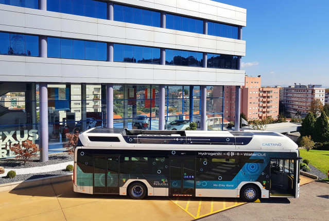 Bus de hidrógeno de Toyota.