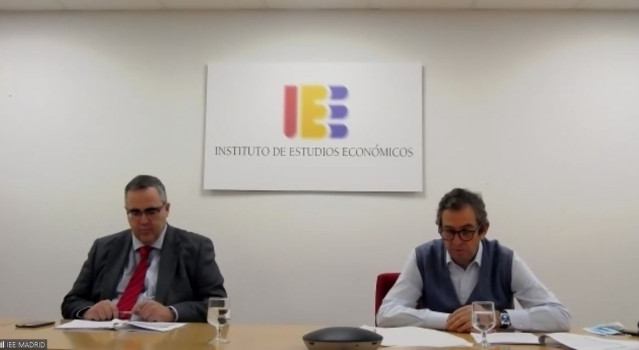 Presentación del informe de coyuntura económica del Instituto de Estudios Económicas.