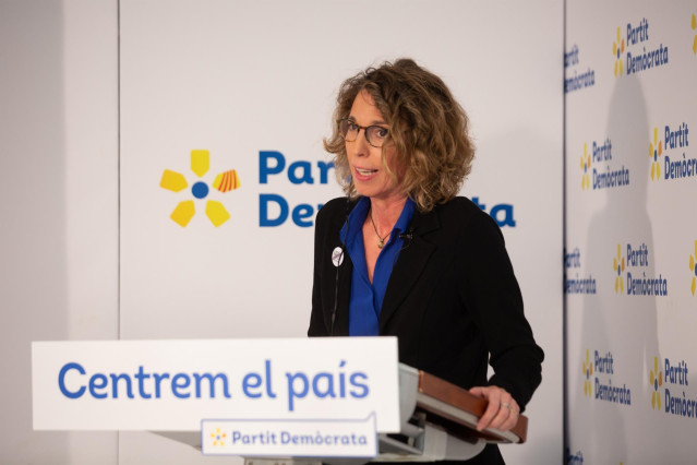 Encuentro Digital de Europa Press con la candidata del PDeCAT a la Presidencia de la Generalitat, Àngels Chacón, el 17 de diciembre de 2020.