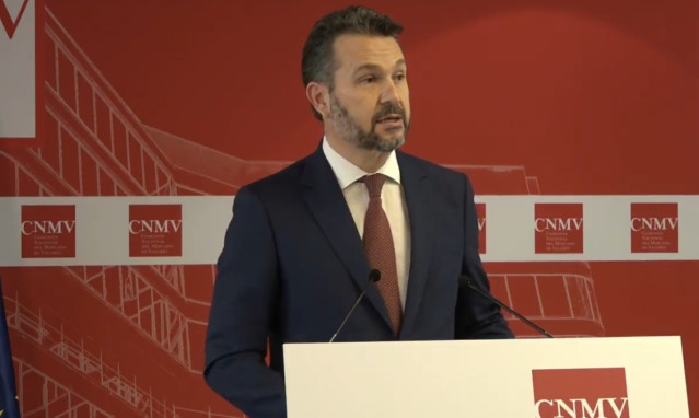 El nuevo presidente de la CNMV, Rodrigo Buenaventura, en la toma de posesión de su cargo.