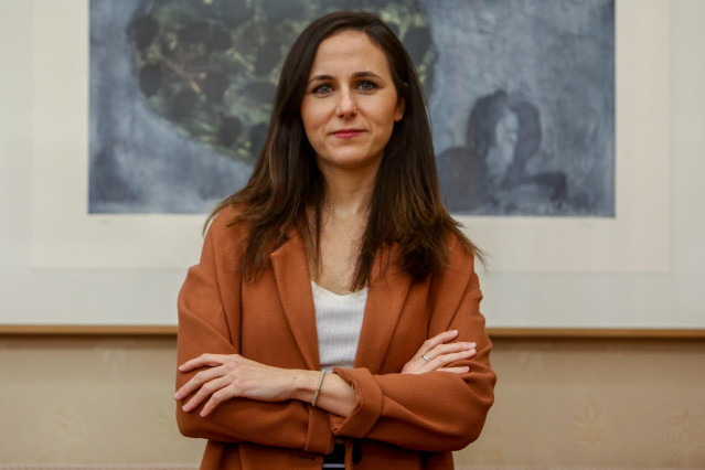 La secretaria de Estado para la Agenda 2030 y dirigente de Unidas Podemos, Ione Belarra, en una entrevista con Europa Press en la sede del Ministerio de Derechos Sociales, en Madrid (España), a 16 de diciembre de 2020.
